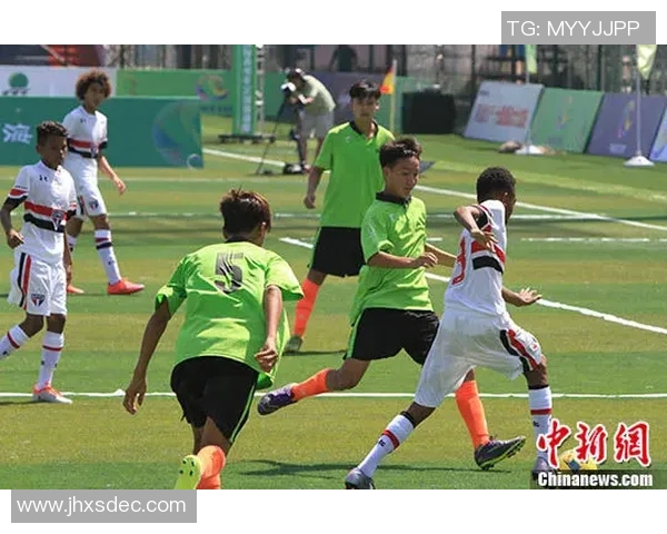 足球量步子探索运动与健康的完美结合提升体能与竞技水平的全新方法